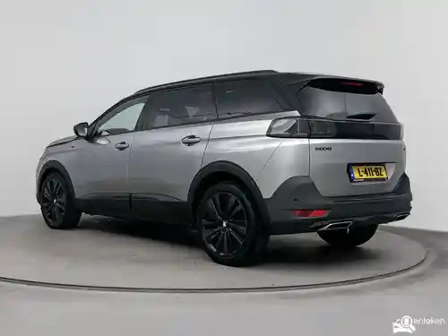 Peugeot 5008 1.2 PureTech 130 2021