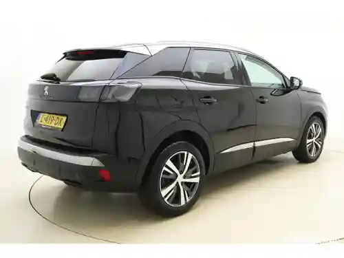 Peugeot 3008 1.2 PureTech 130 2021