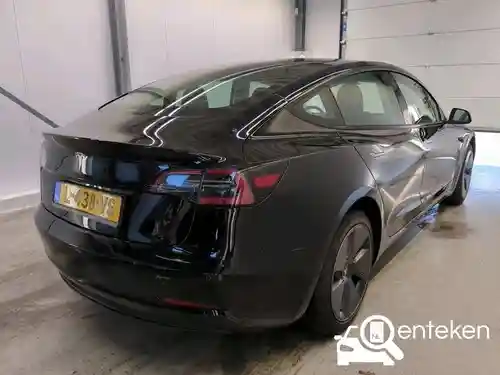 Tesla Model 3 Standard Range Plus 2021