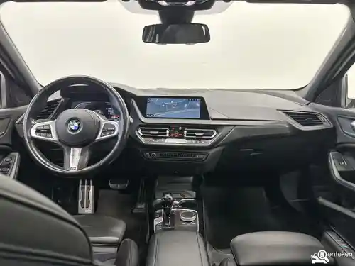 BMW 118i 2021
