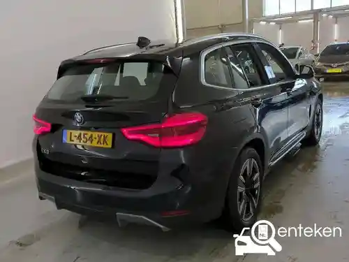 BMW iX3 2021