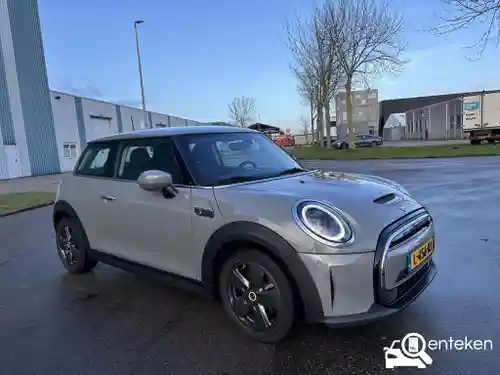 MINI  Cooper SE 2021