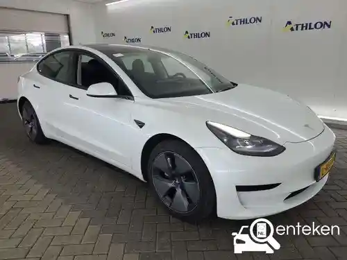 Tesla Model 3 Standard Range Plus 2021