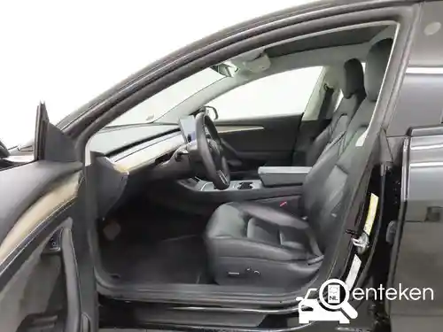 Tesla Model 3 Standard Range Plus 2021