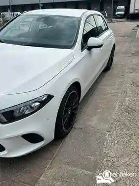Mercedes-Benz A 180 2021