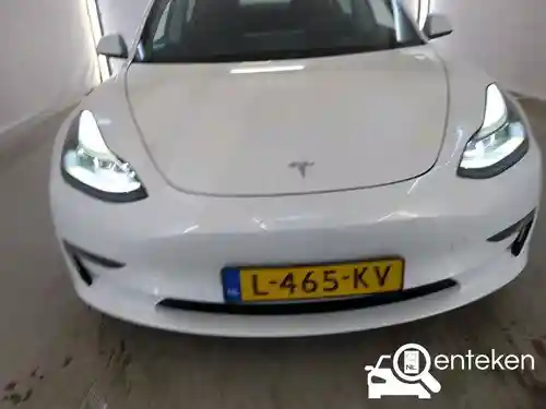 Tesla Model 3 Performance 2021