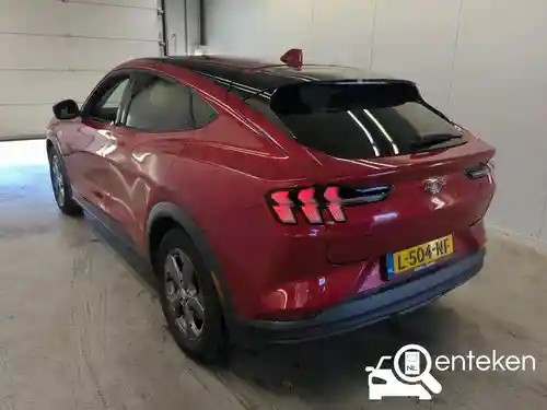 Ford Mustang Mach-E Standard Range 2021