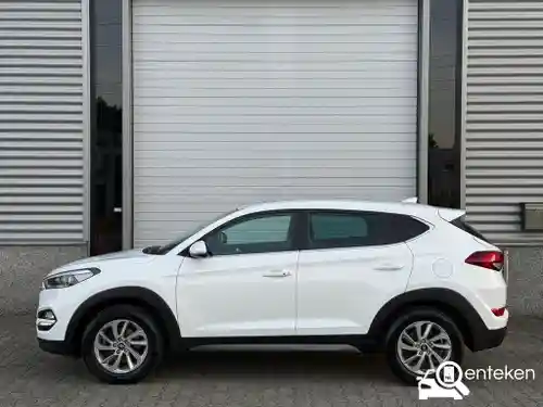 Hyundai Tucson 1.6 GDI blue 2017