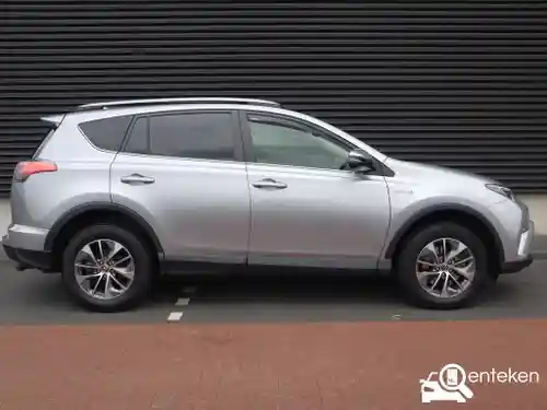 Toyota RAV4 2.5 Hybrid 2017