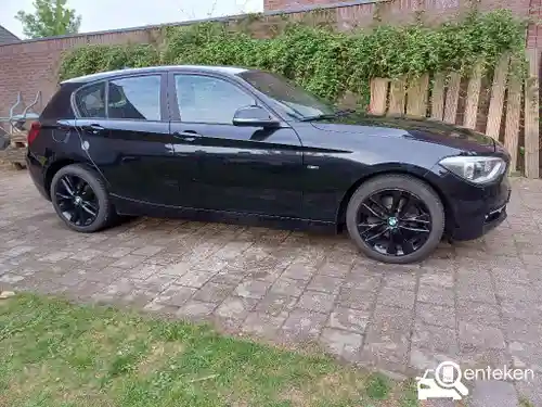 BMW 118i 2012