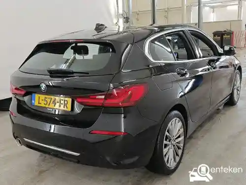BMW 118i 2021