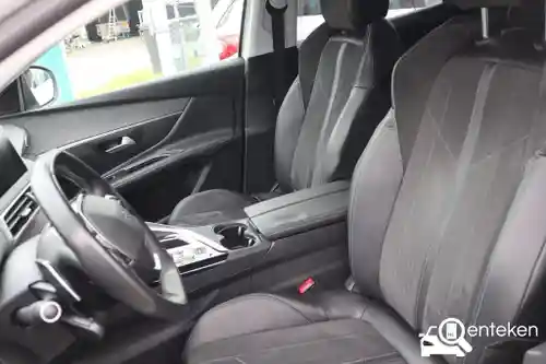 Peugeot 3008 1.2 PureTech 130 2018