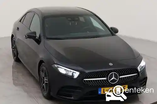 Mercedes-Benz A 180  2021