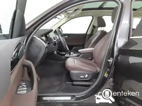 BMW iX3 2021