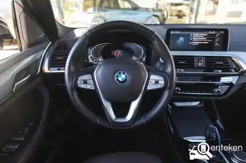 BMW iX3 2021