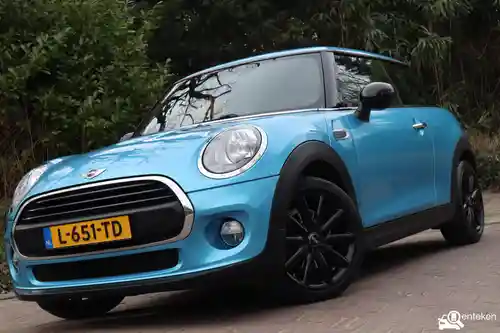 MINI  One 2018