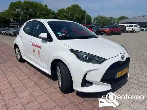 Toyota Yaris 1.5 Hybrid 116 2021