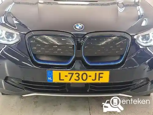 BMW iX3 2021