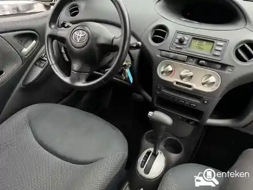 Toyota Yaris 1.3 2005