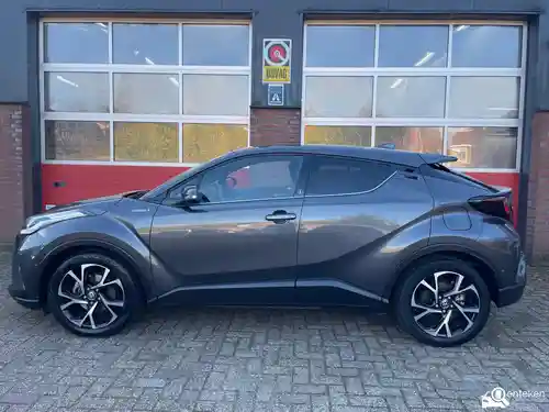 Toyota C-HR 1.8 Hybrid 2021