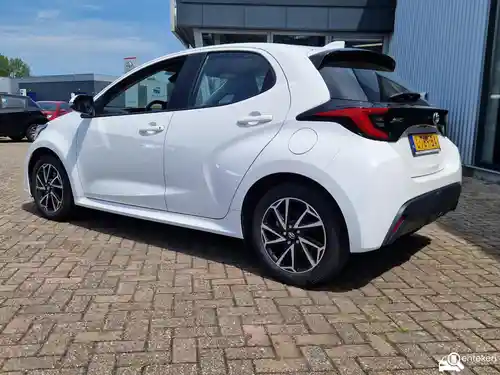 Toyota Yaris 1.5 Hybrid 116 2021