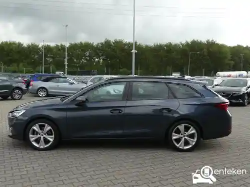 SEAT Leon Sportstourer 1.5 eTSI 2021