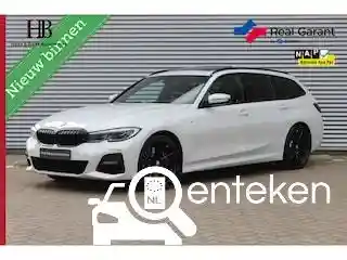 BMW 318i Touring 2021