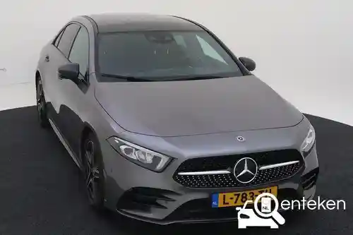 Mercedes-Benz A 180  2021