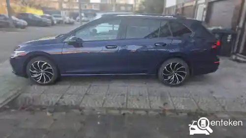 VW Golf Variant 1.0 eTSI 2021
