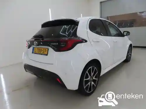 Toyota Yaris 1.5 Hybrid 116 2021