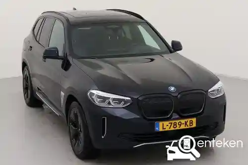 BMW iX3 2021