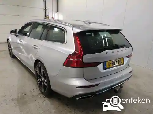 Volvo V60 T6 2021