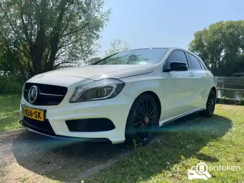 Mercedes-Benz A 180 2013