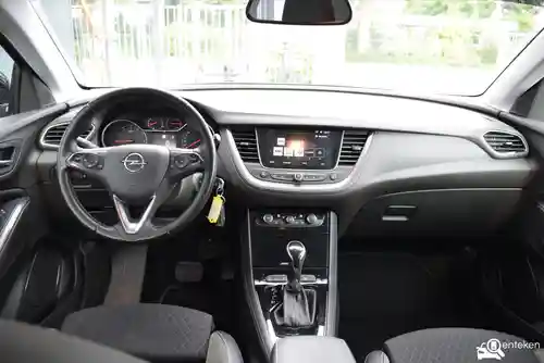 Opel Grandland X 1.2 DI Turbo 2019