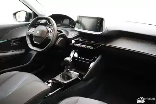 Peugeot 208 1.2 PureTech 100 2021