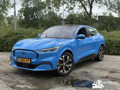 Ford Mustang Mach-E Extended Range 2021