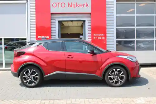 Toyota C-HR 1.8 Hybrid 2021