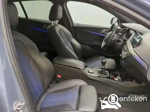 BMW 118i 2021