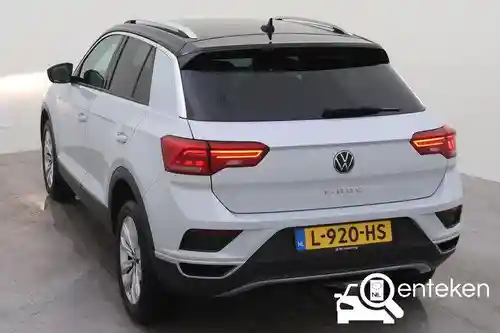 VW T-Roc 1.0 TSI OPF 2021