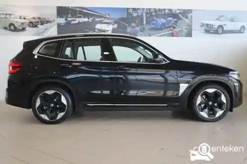BMW iX3 2021
