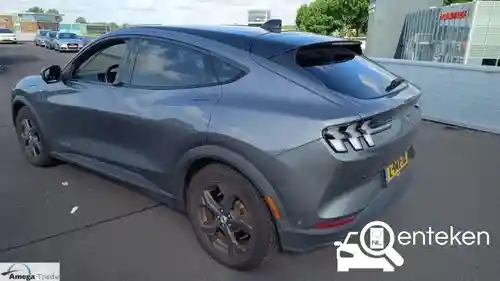 Ford Mustang Mach-E Extended Range 2021