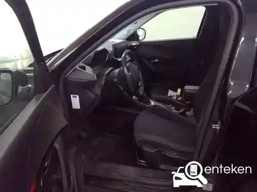 Peugeot 2008 1.2 PureTech 130 2021