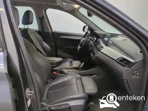 BMW X1 sDrive20i 2021