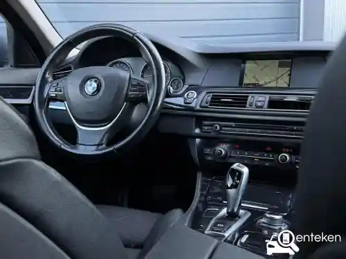 BMW 520d Touring 2012