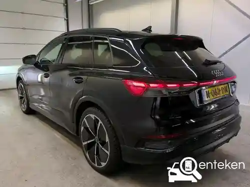 Audi Q4 40 e-tron 2021