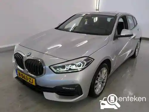 BMW 118i 2022