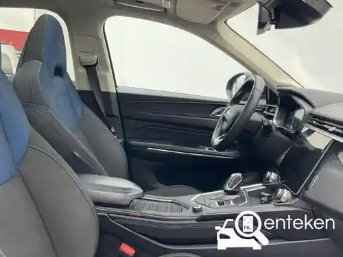 Lynk & Co 01 1.5TD PHEV 2021
