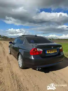 BMW 330i 2006