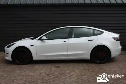 Tesla Model 3 Performance 2020