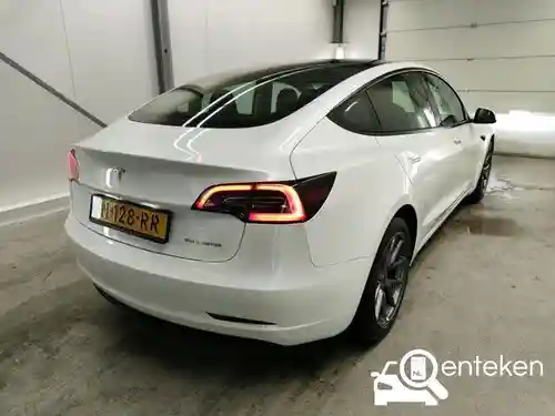 Tesla Model 3 Performance 2021